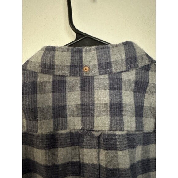 The original BEN SHERMAN 100% cotton Men's L blue/Gray shirt Size L, Chest 48” - Picture 6 of 8